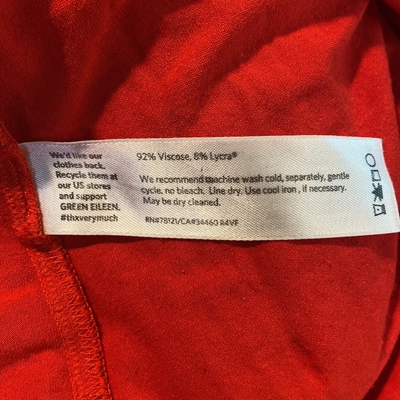 Eileen Fisher Long Sleeve Knit Tunic Top Shirttail Hem Petite Medium PM Red - Picture 12 of 12